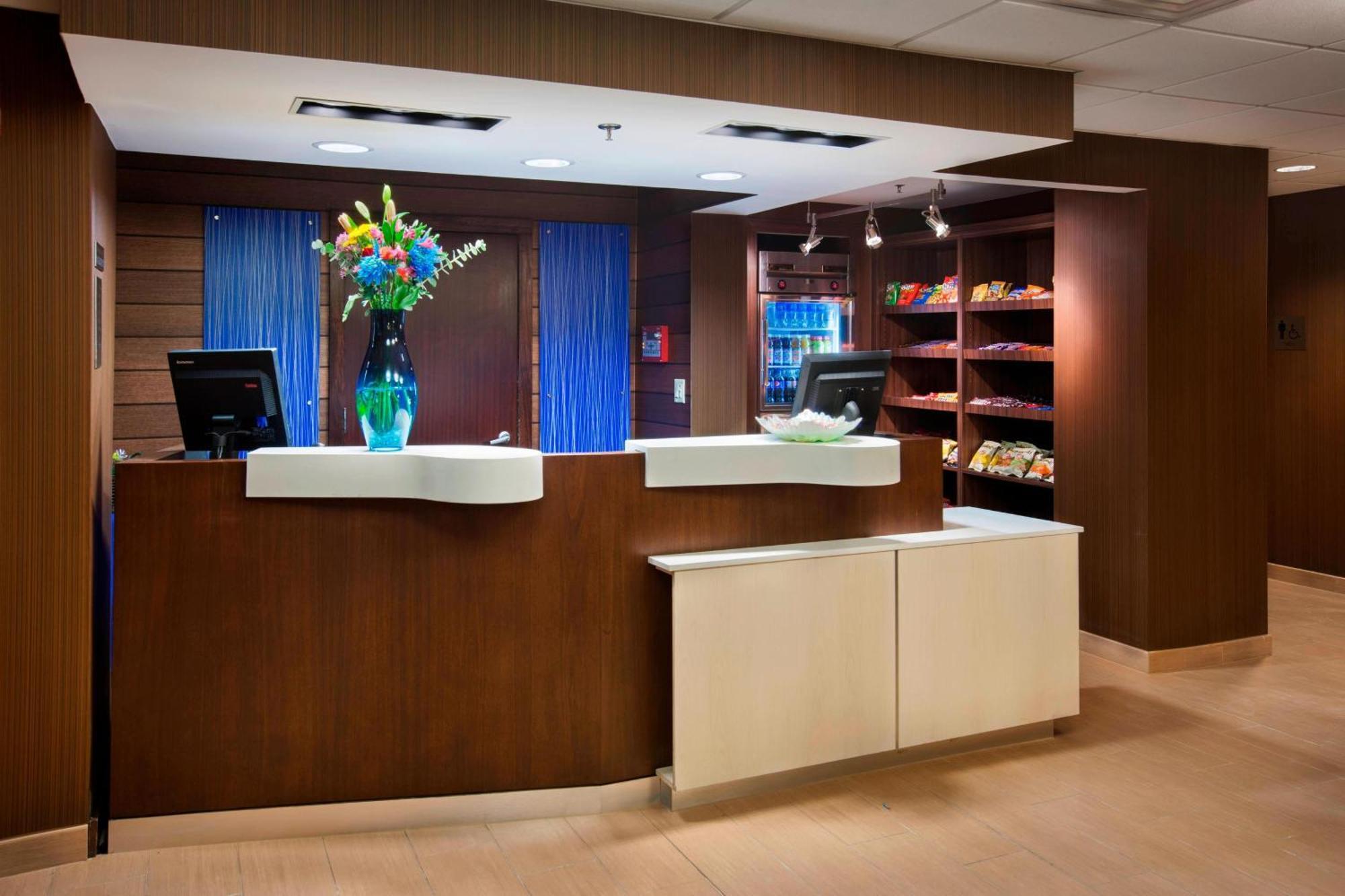 Fairfield Inn By Marriott East Rutherford Meadowlands Exterior foto